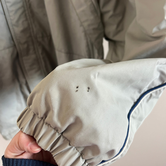 Old Navy | Gray Hooded Windbreaker Jacket - Picture 4 of 9